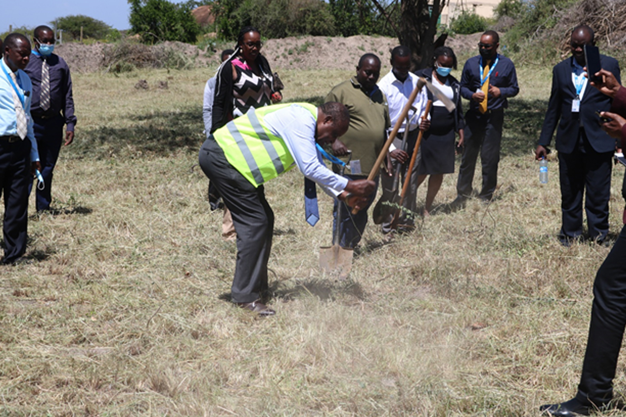 Daystar University breaks ground for a poultry farm unit construction