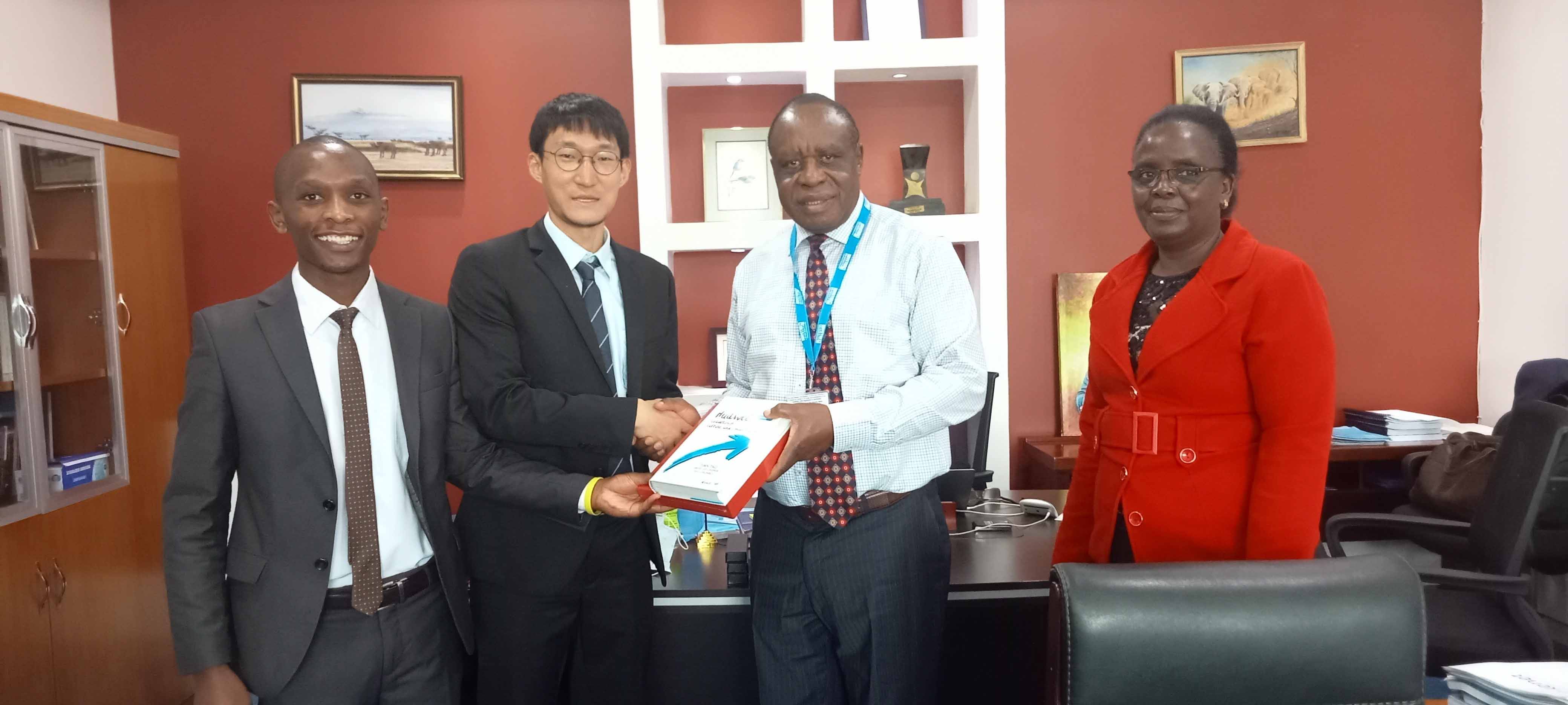 Daystar University Signs MOU with Huawei Academy Kenya